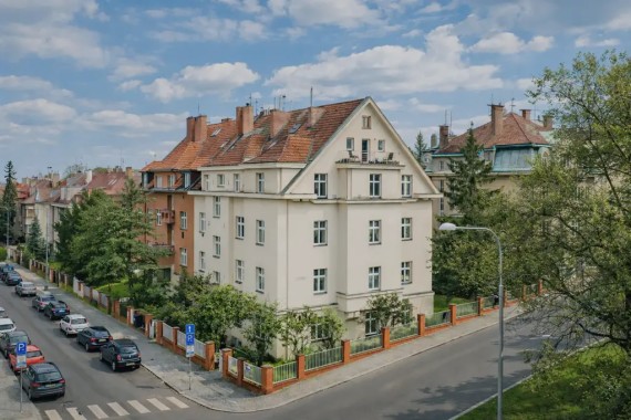 Byty Velvarská